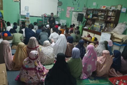 15 Keutamaan Sholat Berjama'ah