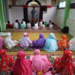 Santri Assyukur Istiqomah Senantiasa Sholat Maghrib Berjama'ah Sebelum Pulang