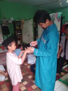 Pemeriksaan Kuku Rutin setiap bulan