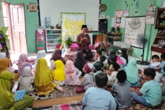 edukasi berbakti kepada kedua orang tua dalam rangka memperingati hari ayah nasional
